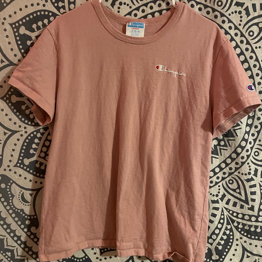 CHAMPION cute and comfy pink tshirt